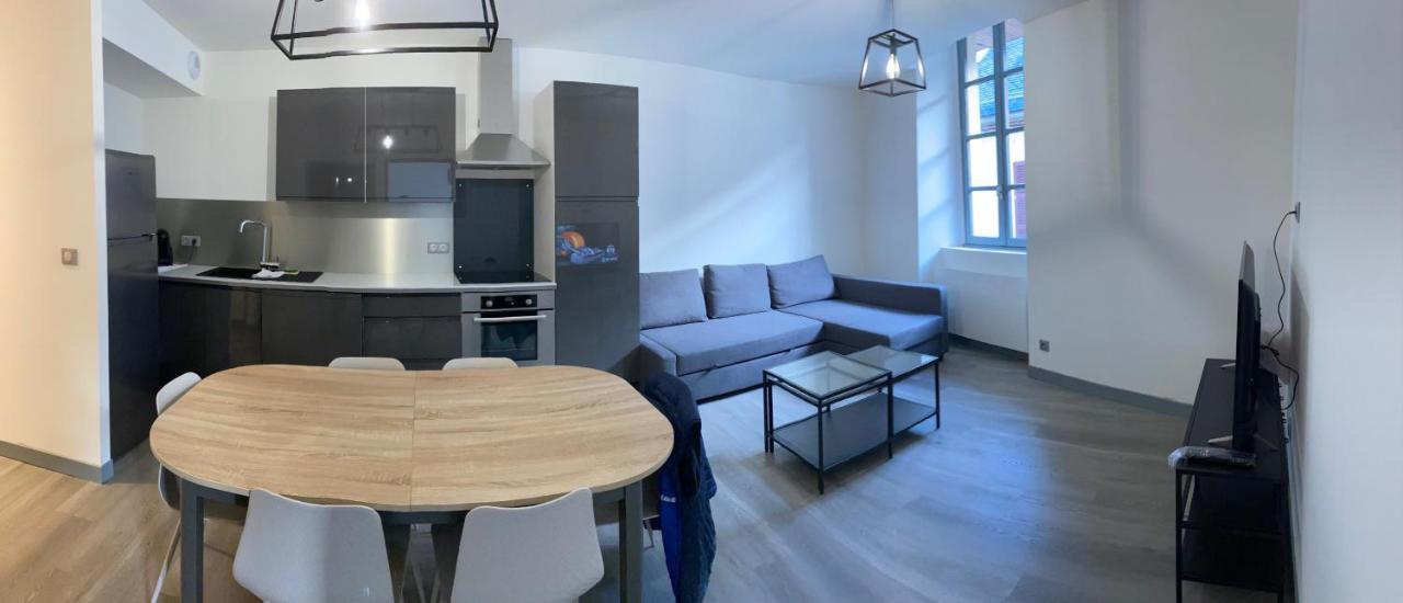 Residence Avec Un T3 Un T2 Et Un Studio En Centre Ville D Argelès-Gazost Exterior foto